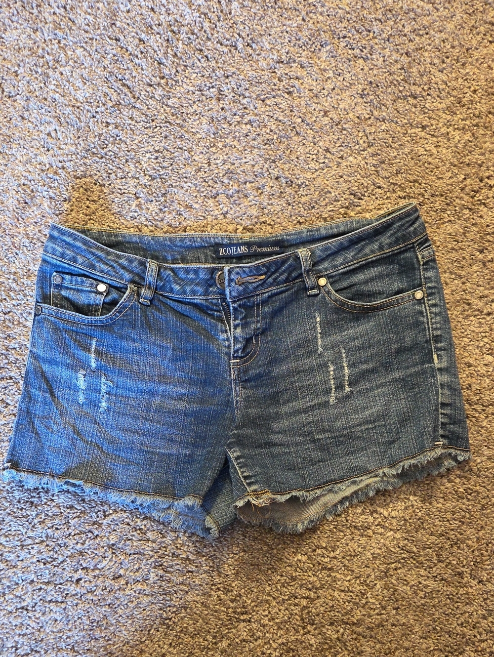 Women's Denim Raw Hem Shorts By Zco Women's Size 9